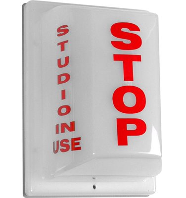 FSL-4 Triple Side Non-Flashing Light - Stop: Studio In Use
